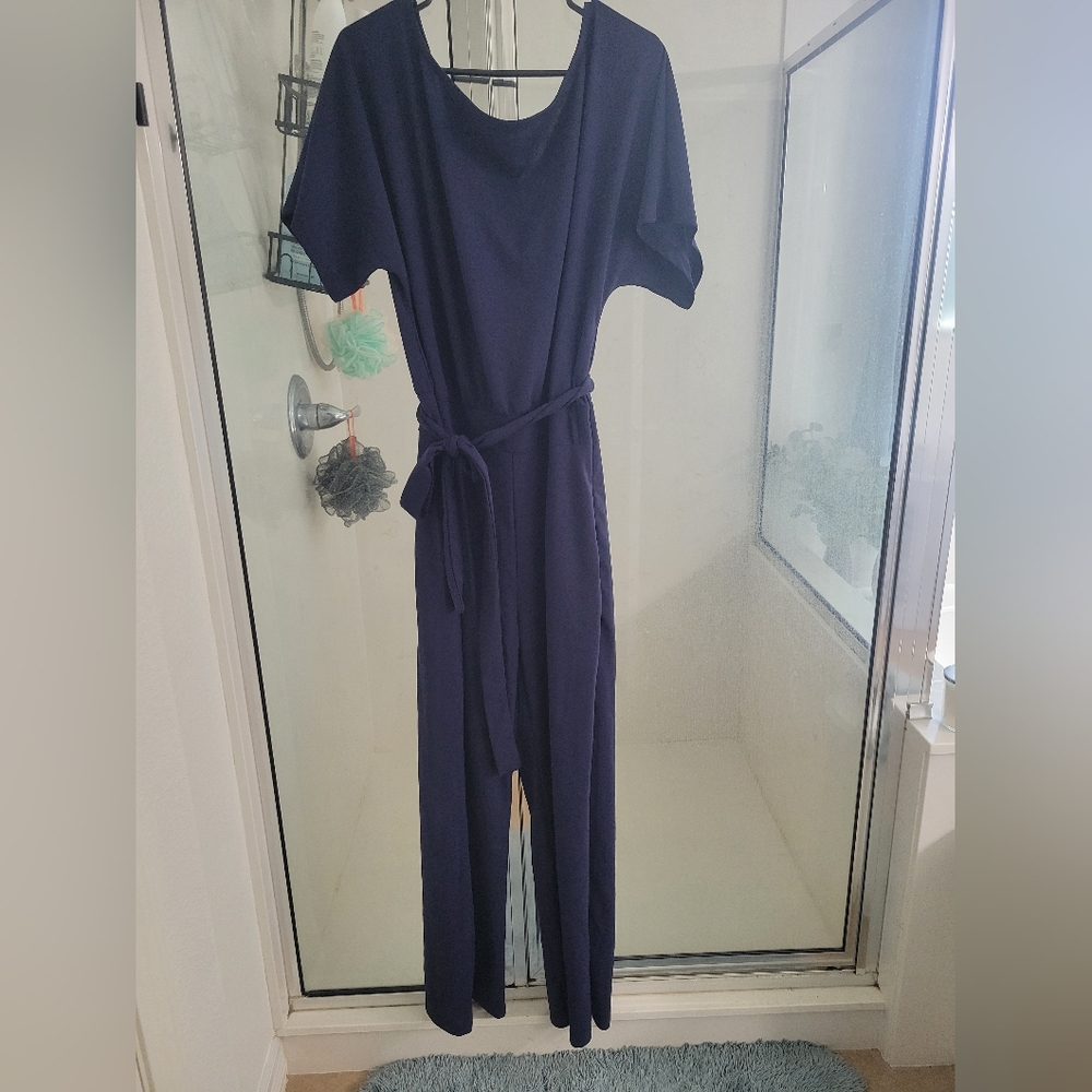 Pants suit